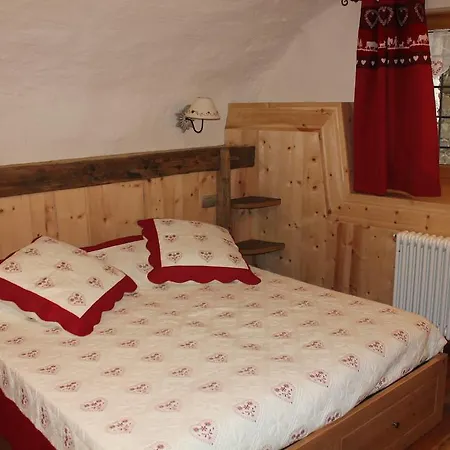 Appartement Maison Peroulaz *